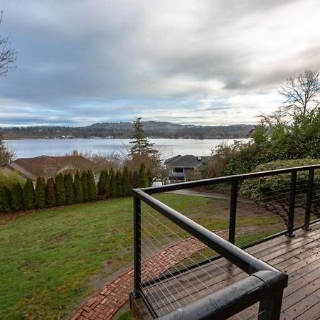 Hidden Paradise With Astonishing Lake View On Mercer Island! 1 Minute To I-90 Exterior photo